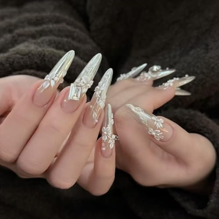 Stampo per Unghie 3D con Fiori - Nail Art Elegant recensione e prezzo
