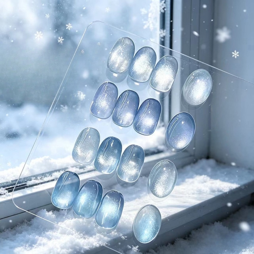 Set Regalo: Smalto Magnetico + - Nail Art Ice Blue recensione e prezzo